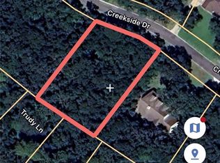 246 Creekside Dr #29, Waverly, GA 31565