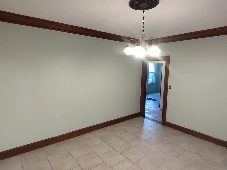 634 Madison Ave #1 — Photo 8
