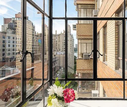 3rd image of 565 W End Ave APT 14B