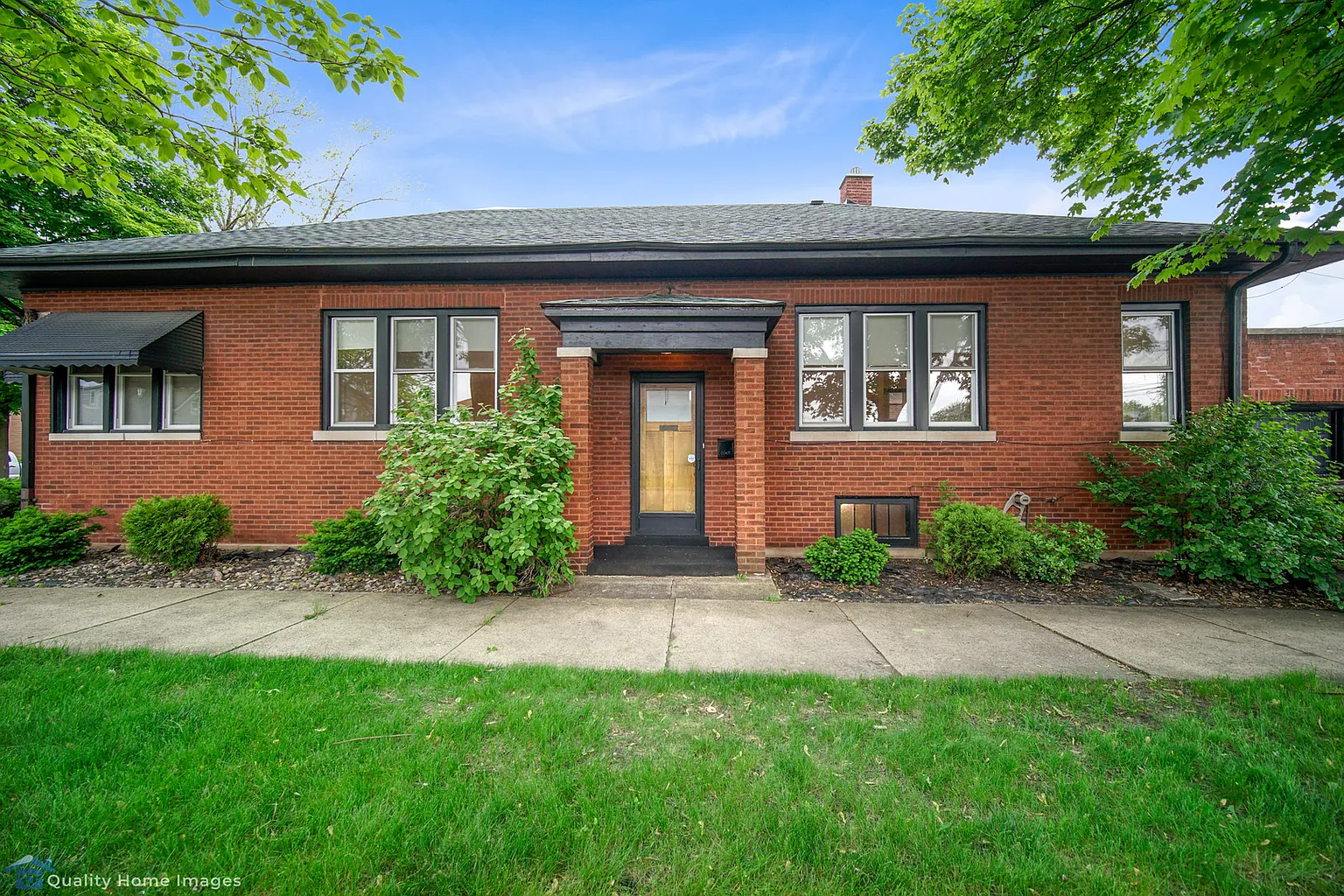 13459 S Buffalo Ave photo 1