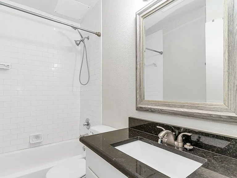 4538 Byers Ave #10 — Photo 9