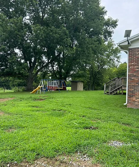 430 Anthony Rd — Photo 3