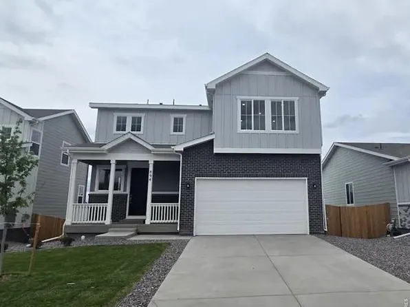 894 Harvard St, Johnstown, CO 80534