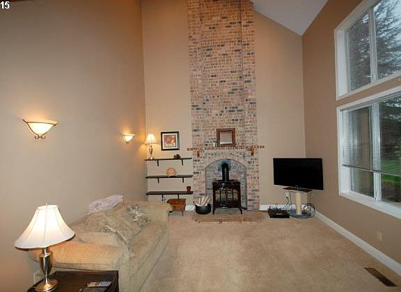 3rd image of 14917 NE Cedars View Dr