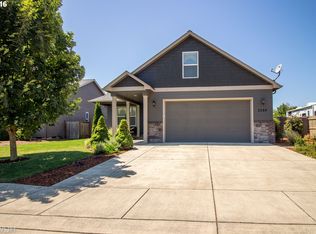 2284 Clear Vue Ln, Springfield, OR 97477