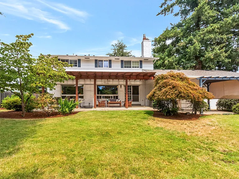 Rear of house & backyard
