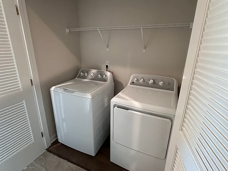 1220 Canterbury Ridge Rd — Photo 6