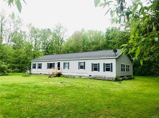 661 Rathburn Rd, Oswego, NY 13126
