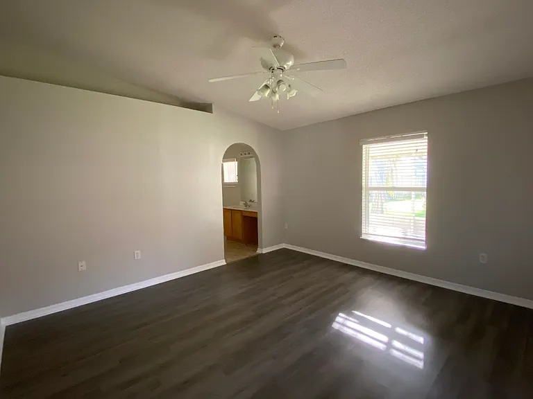 4754 Willamette Cir — Photo 7