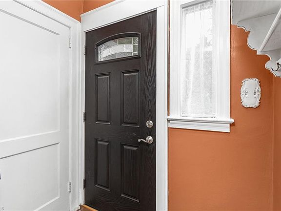 5th image of 2304 Fortune Ln