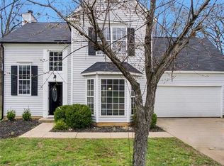 10942 White Stag Dr, Charlotte, NC 28269