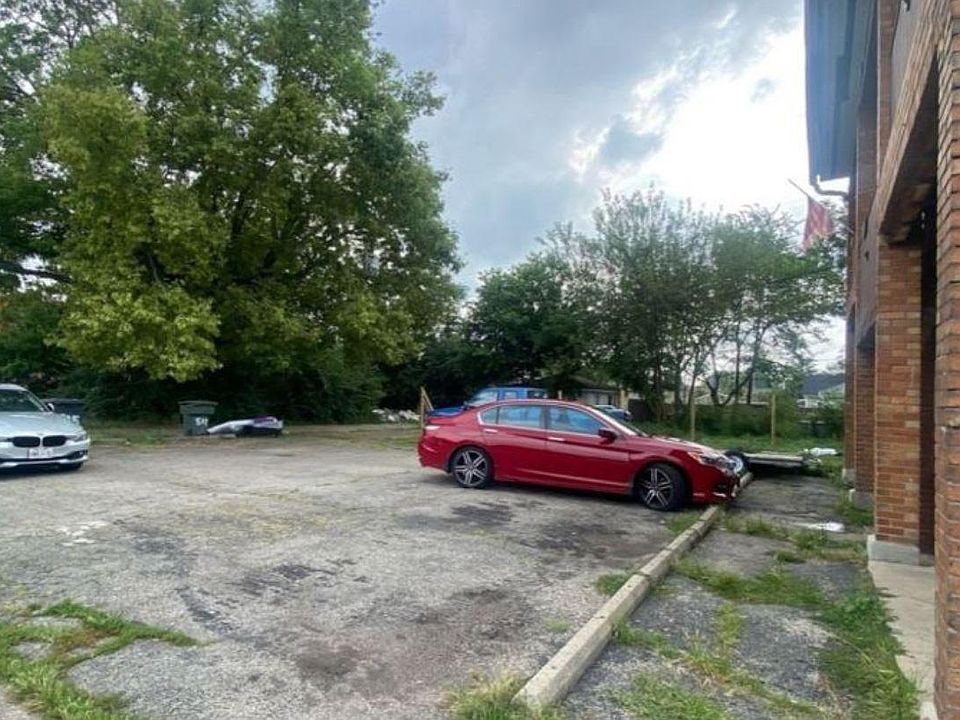 2nd image of 505 Pritz Ave