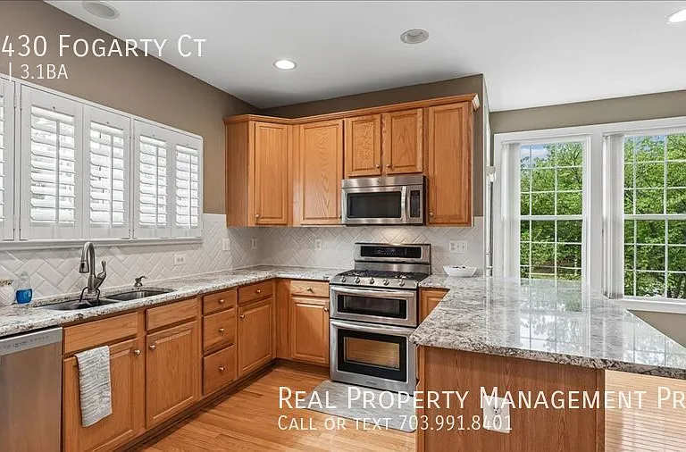 11430 Fogarty Ct — Photo 9