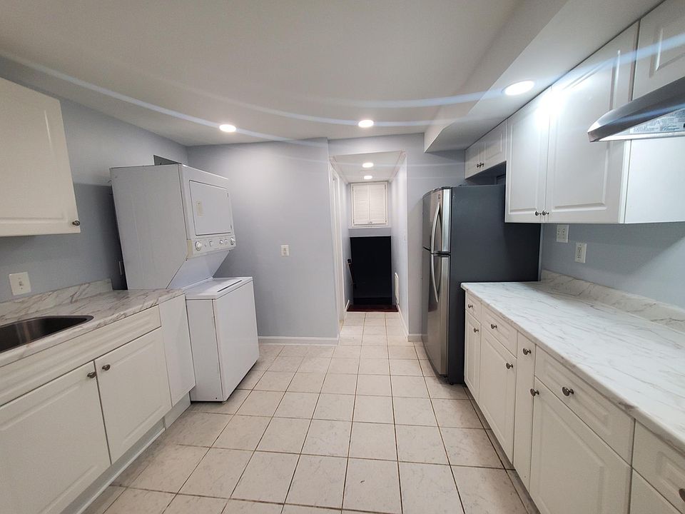 8553 Newington Forest Ct, Springfield, VA 22153 Zillow