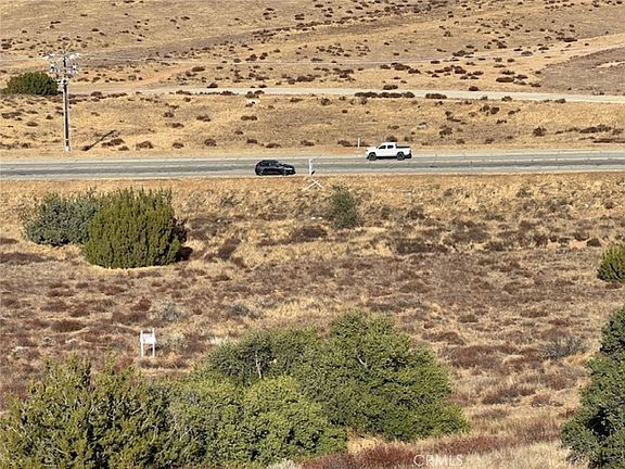 4th image of 0 Sierra Hwy #17