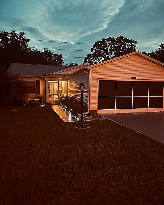 2nd image of 646 Glen Oaks Dr