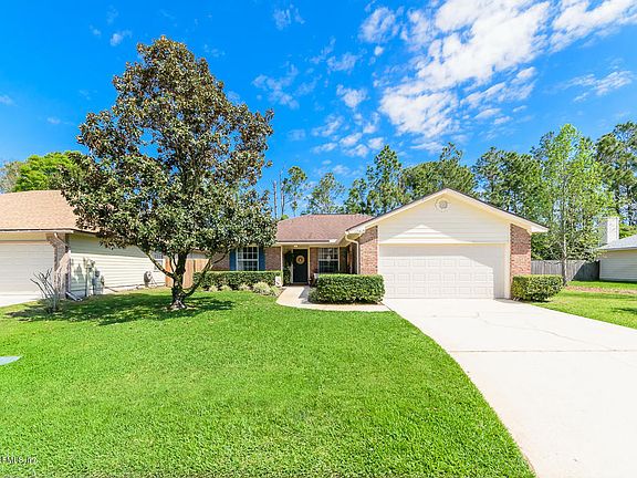 2nd image of 12413 Apple Leaf Dr