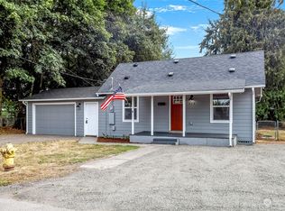 324 NW 3rd Ave, Kelso, WA
