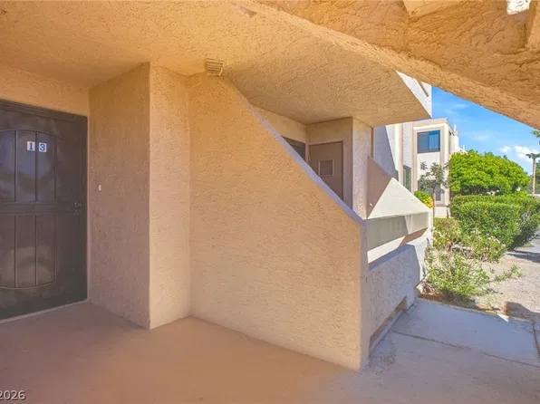3730 Desert Marina Dr APT 13, Laughlin, NV 89029