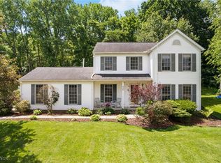 448 Derbyshire Rd, Akron, OH 44319