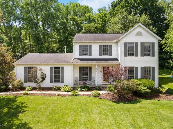 448 Derbyshire Rd, Akron, OH 44319