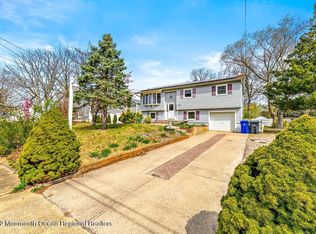 1102 Audubon Dr, Toms River, NJ 08753
