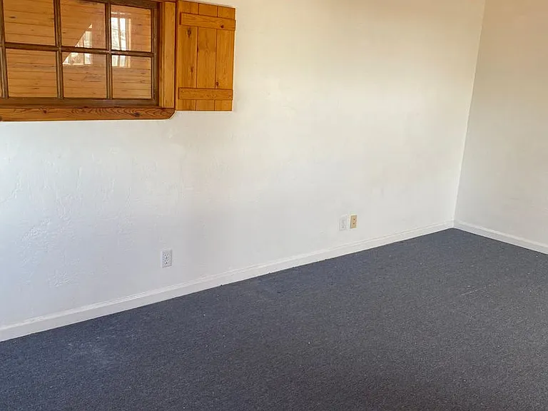 6535 El Nido Ln — Photo 5
