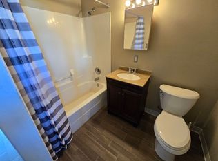 1815 Broadway St #9, Dakota City, NE 68731
