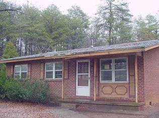 3038 Walsh St, Winston Salem, NC 27107