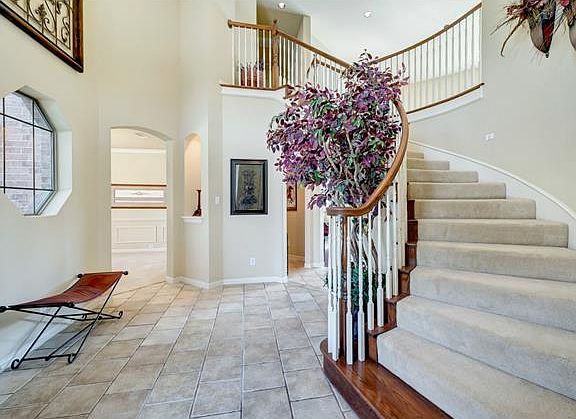 2nd image of 4005 Edna Valley Ct