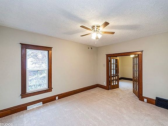 2nd image of 44 Highland Ave