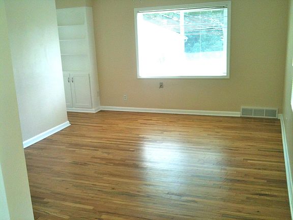 L.R. from entryway