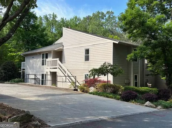 1967 Variations Dr, Atlanta, GA 30329