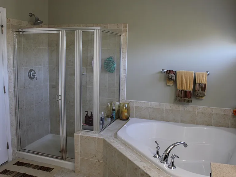 25570 Creekmore Ter — Photo 4