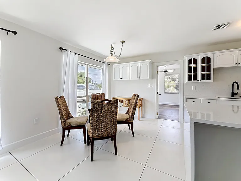 3234 Daytona Dr — Photo 37