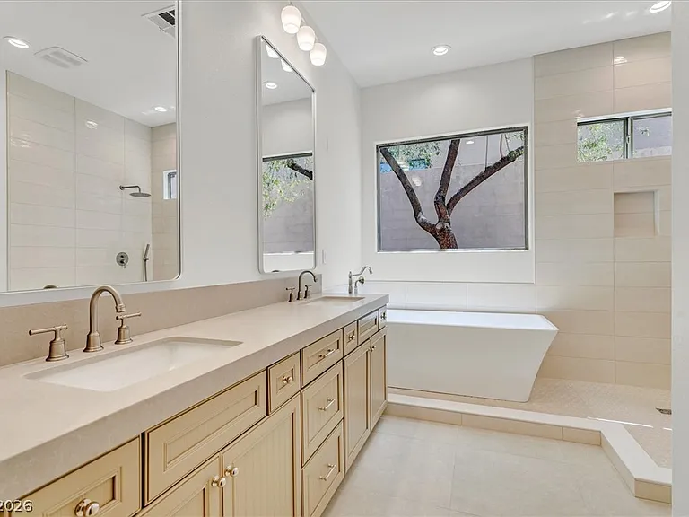 28 Stonemark Dr — Photo 23