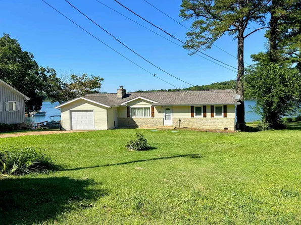 14 W Lake Estates Cir, Cherokee Village, AR 72529