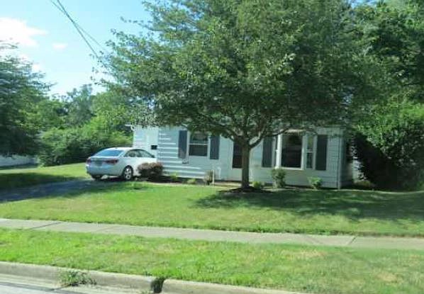 1st image of 2423 Graham Rd