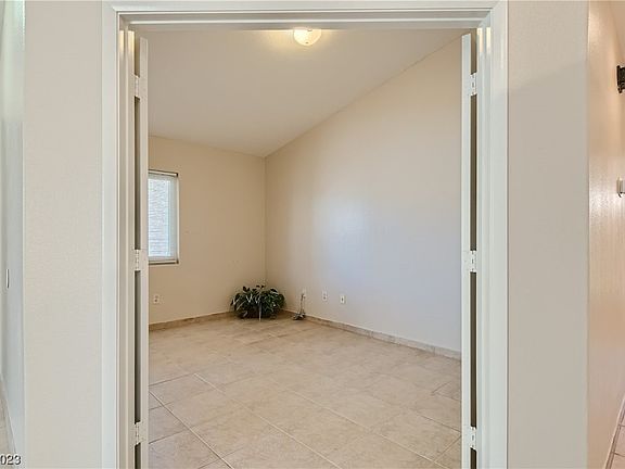 5th image of 1217 Stonesthrow Cir