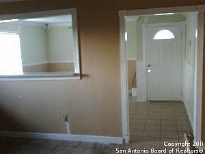 3rd image of 255 Groff Ave