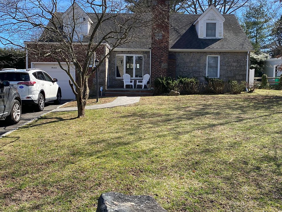 1st image of 13 Glen Ln