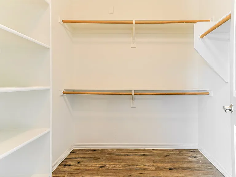 2172 E Pima Ave — Photo 11