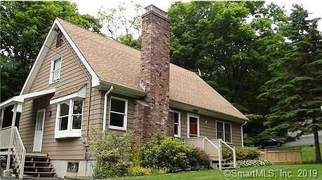 1st image of 8 Farview Dr