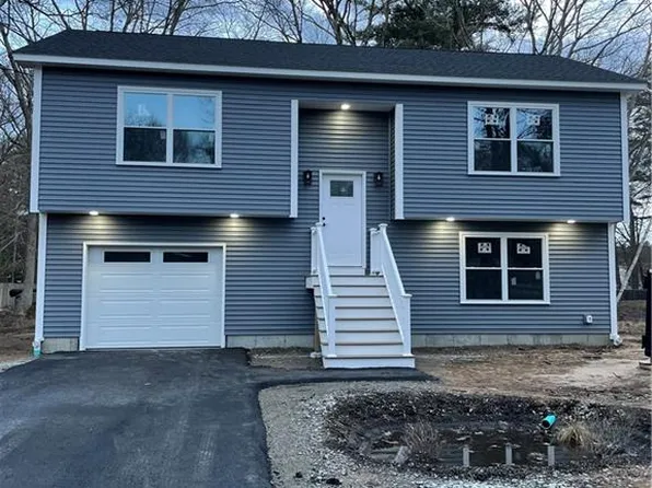 24 Bailey Dr, West Greenwich, RI 02817
