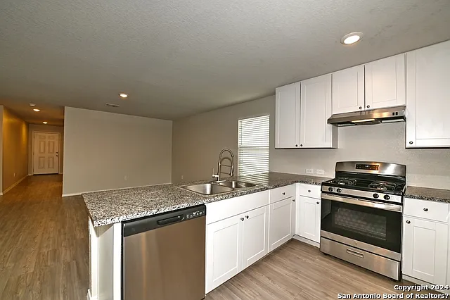 7927 Dovers Den — Photo 20