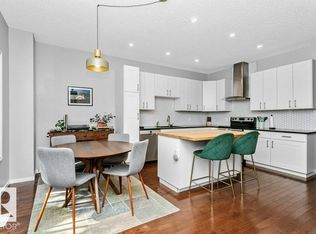 River's Edge The, Edmonton, AB T6C 4S5