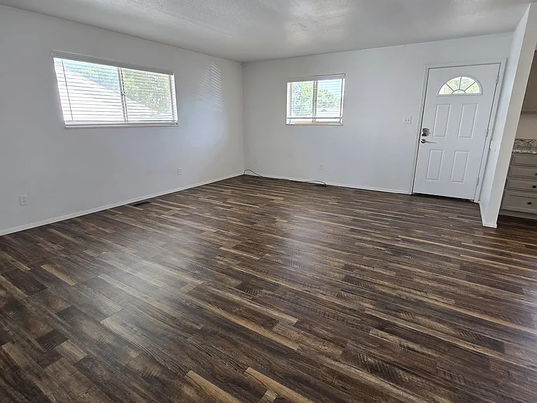 805 Woodlawn Ave #A — Photo 6