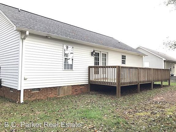 2nd image of 301 Manning Way
