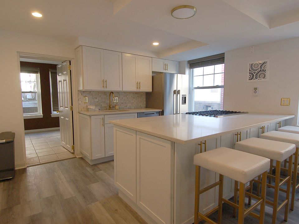 Gourmet Kitchen