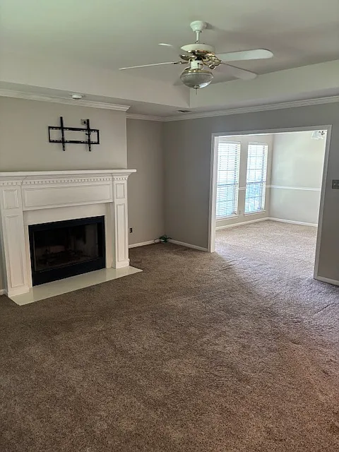 4 bed, 2.5 bath, 2329 sqft, $2,350 — Photo 3